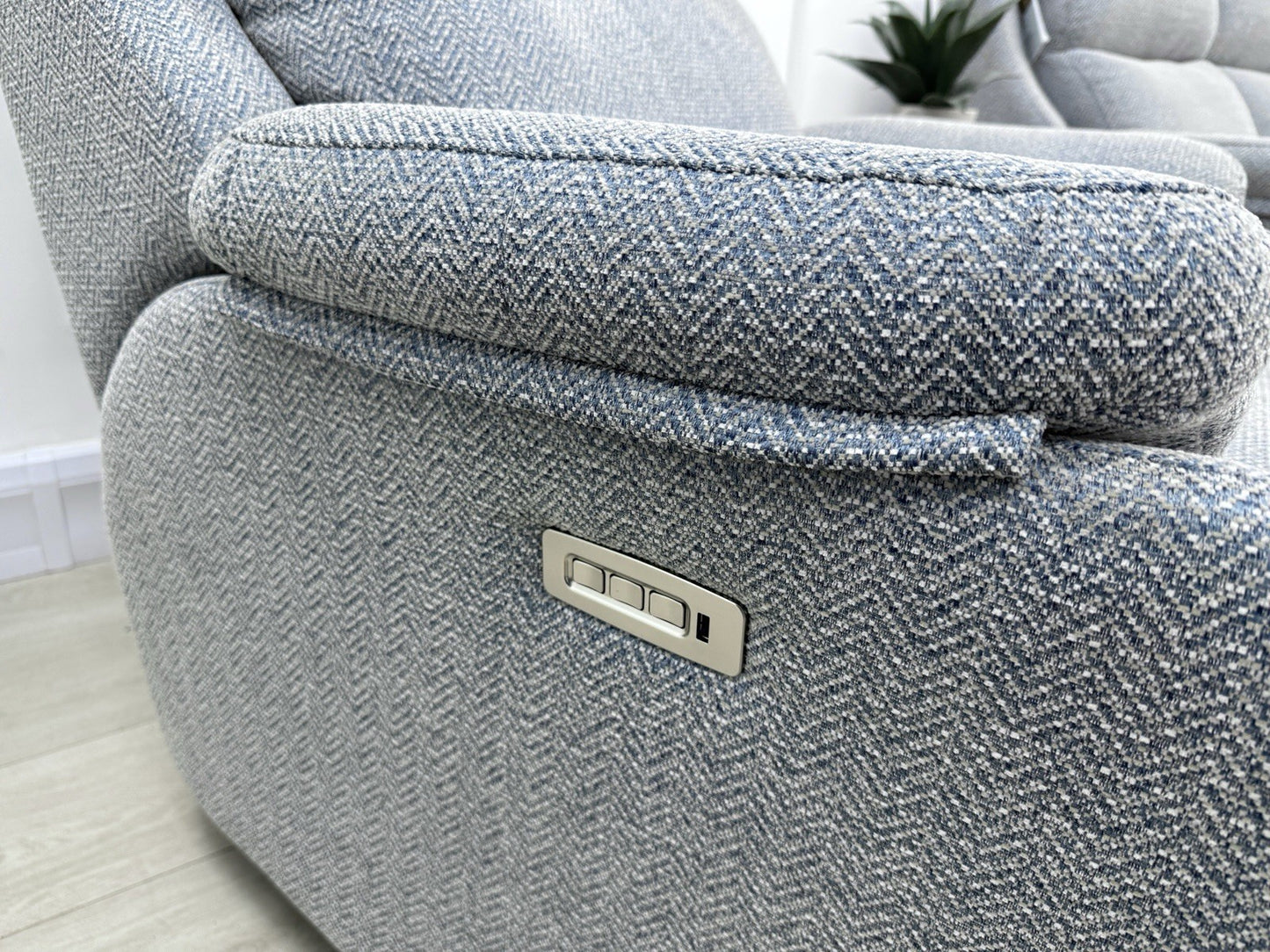 G Plan Kingsbury 3 Seater Curved Sofa & Chair Set Recliner/Lumbar/Headrest