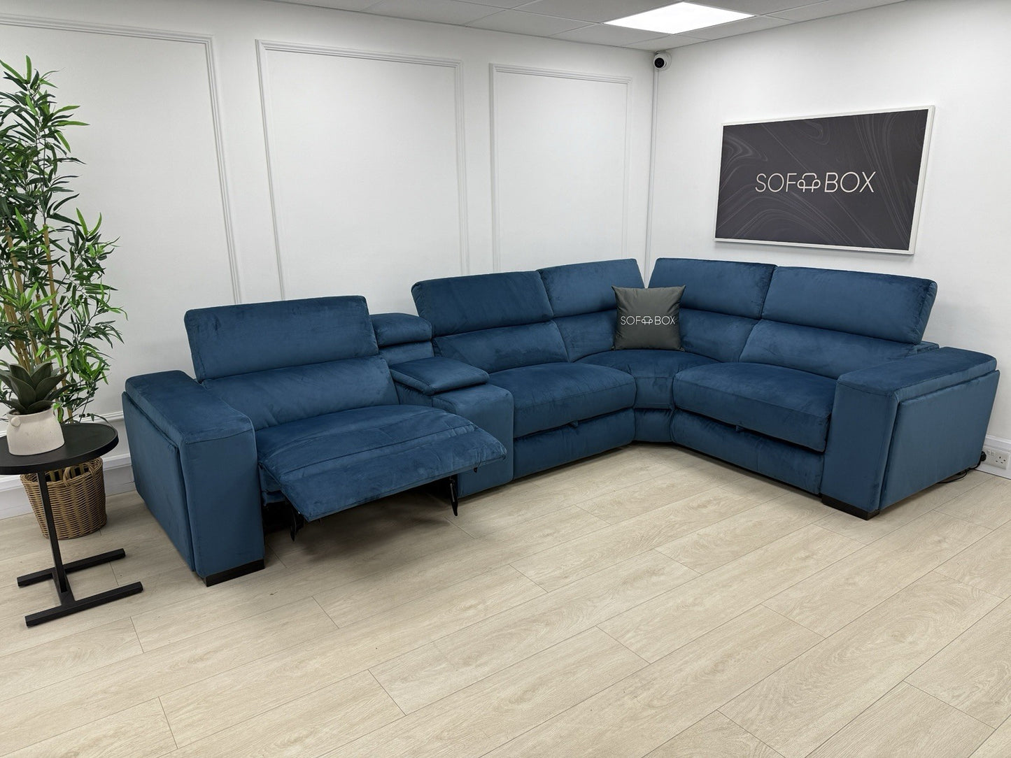 DFS Wander Power Recliner Corner Sofa In Blue Velvet