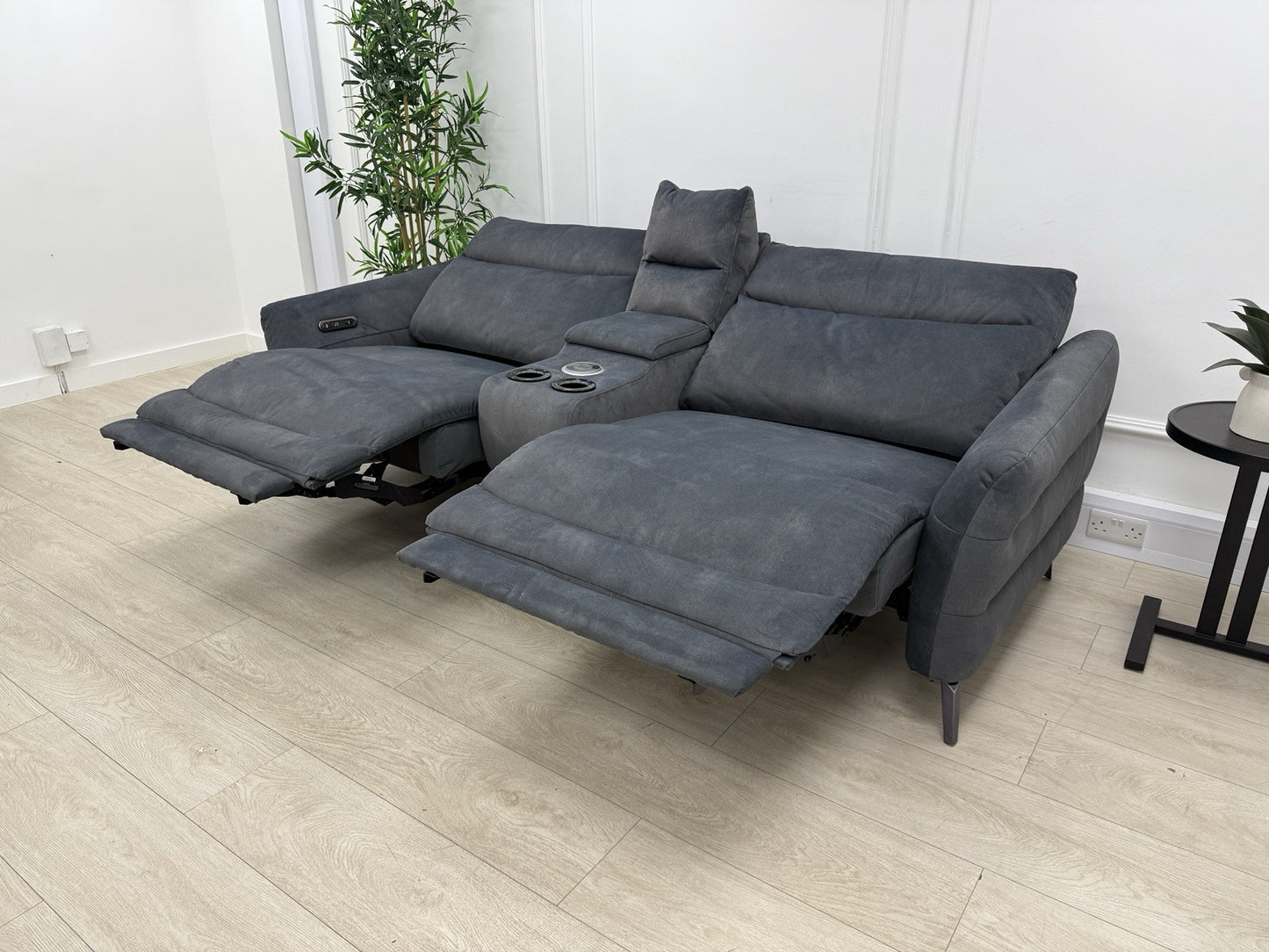 Sofology Renato 2.5 Seater Sofa Recliner Console Unit In Flecked Charcoal