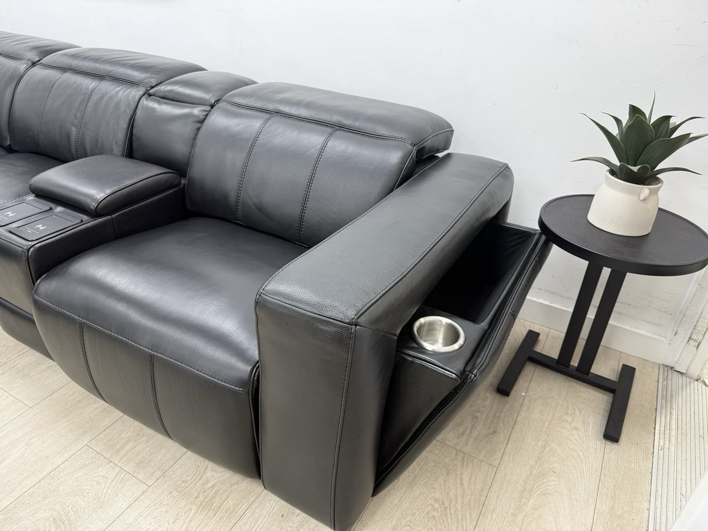 DFS Crusade Heated Power Recliner Corner Sofa Black Leather Smart Console Unit