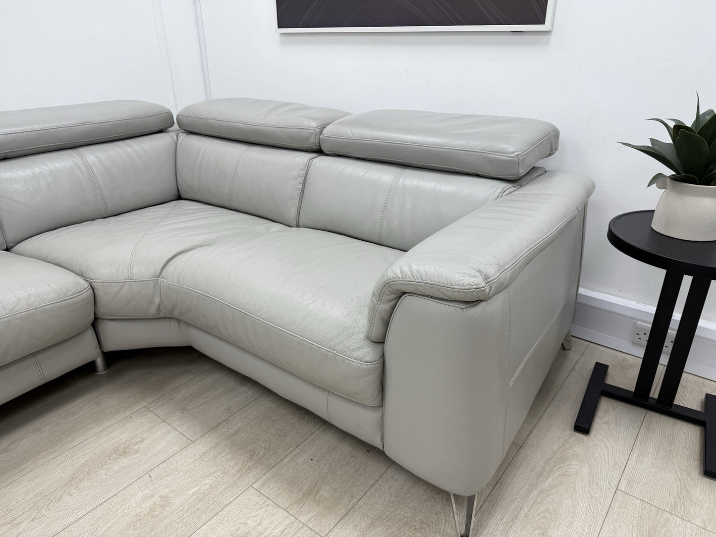 DFS Tahiti Leather Power Recliner Corner Sofa & Armchair Set In Light Grey