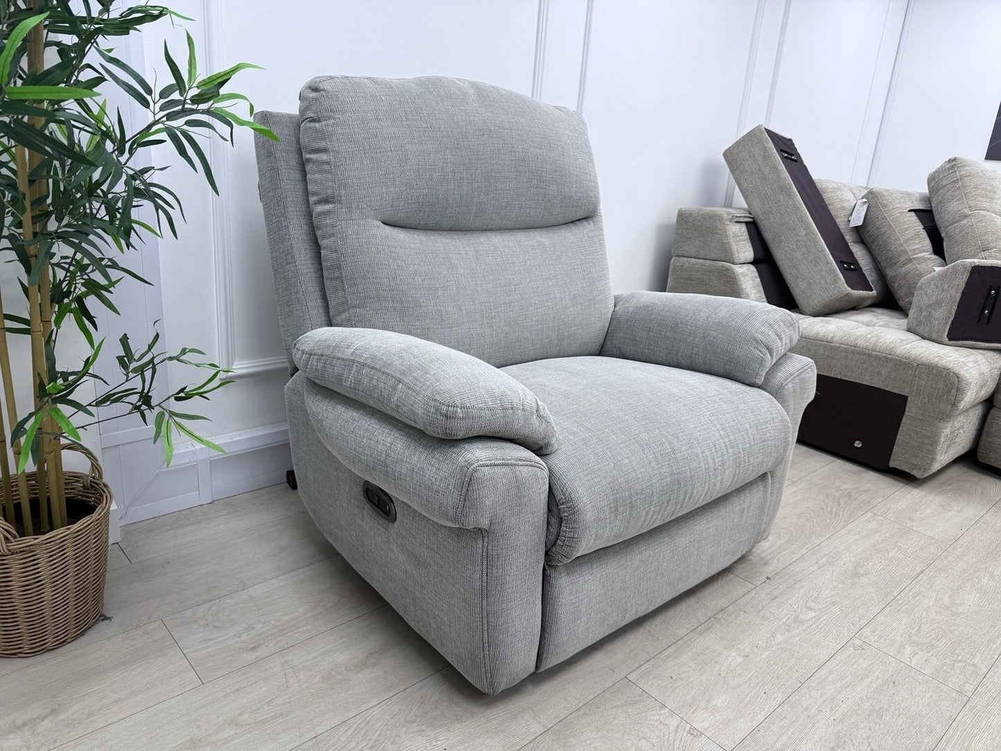 La-Z-Boy New Tamla Power Recliner Chair In Grey Fabric
