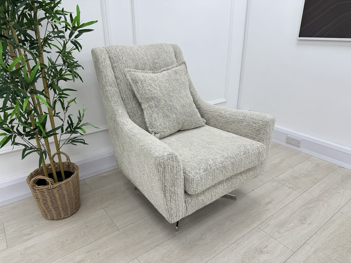 Sofology Bartello Fabric Accent Swivel Chair in Chunky Boucle Fabric