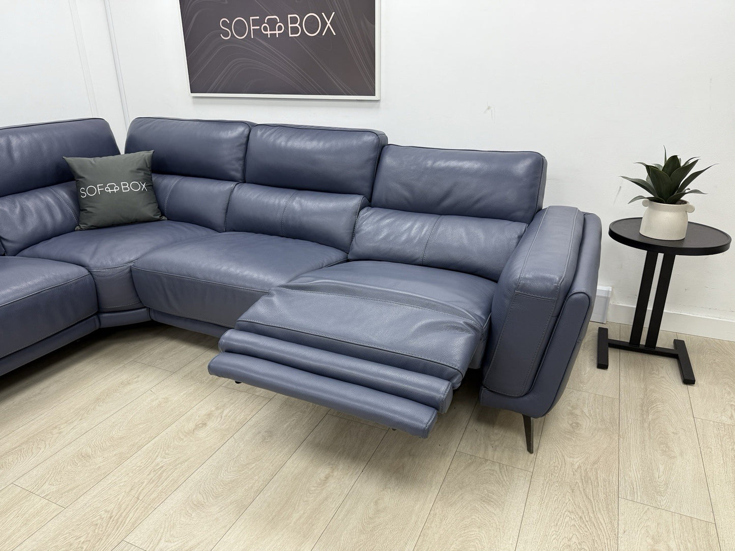 DFS San Antonio Power Recliner Corner Sofa Right Hand Facing In Blue Leather