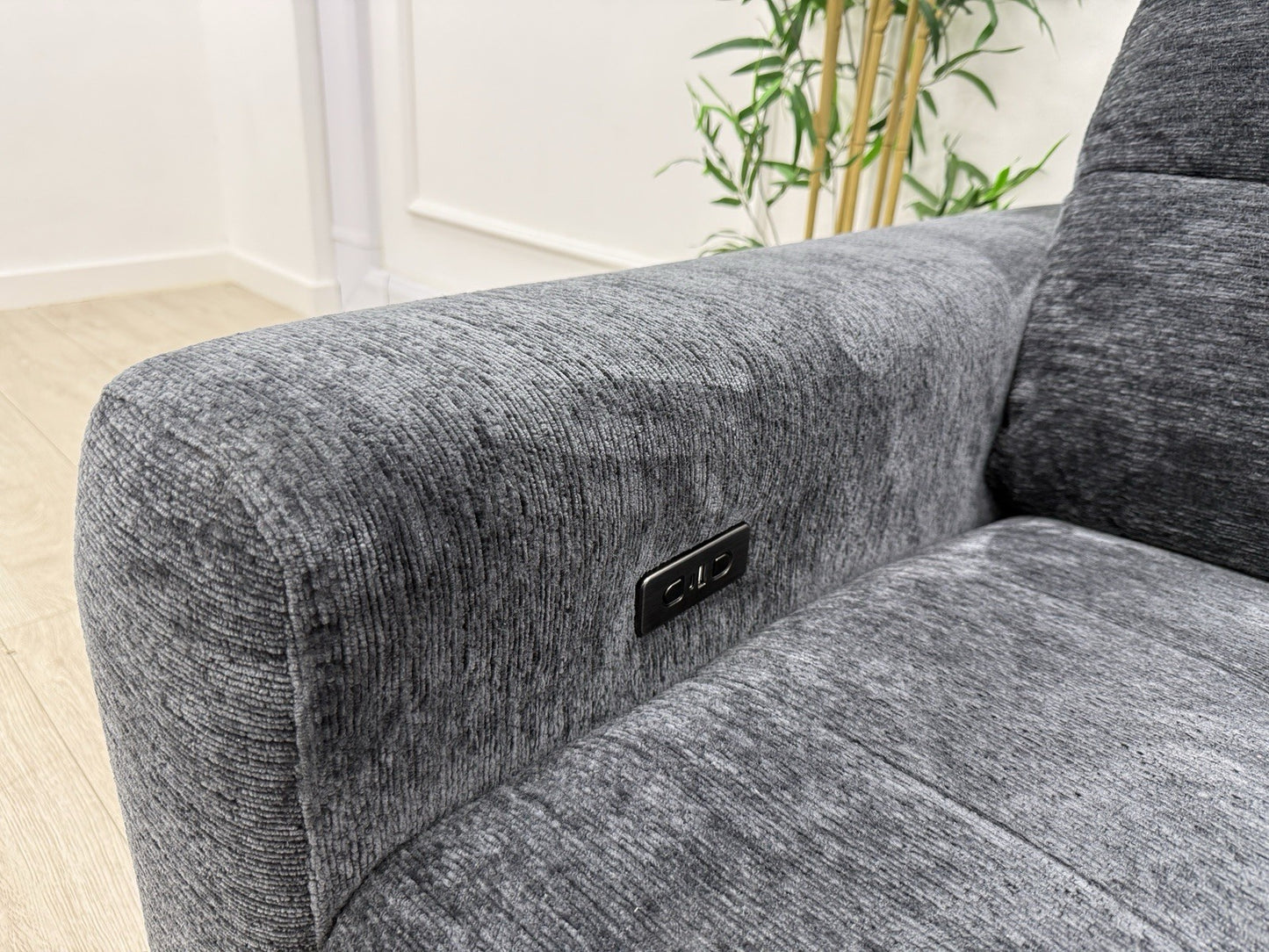 DFS Steller Power Recliner Corner Sofa W/ Speaker Storage In Nuova Black Fabric