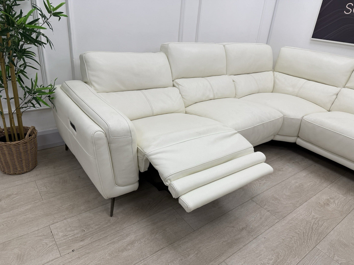 DFS San Antonio Power Recliner Corner Sofa In Snow Leather