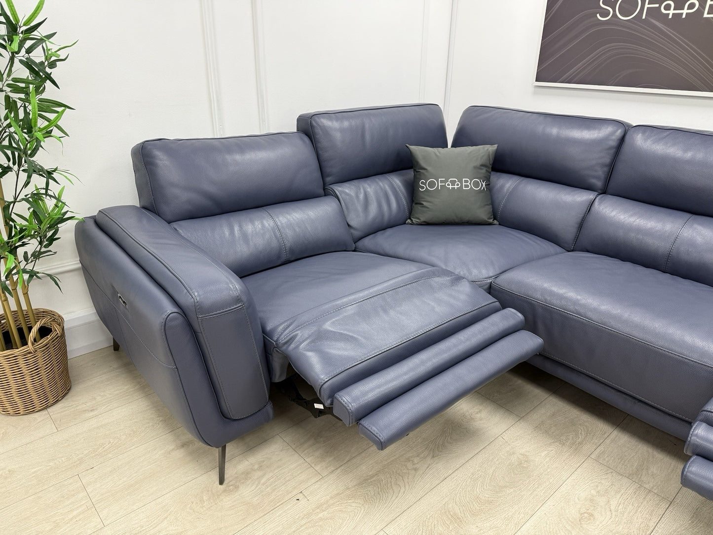 DFS San Antonio Power Recliner Corner Sofa Right Hand Facing In Blue Leather