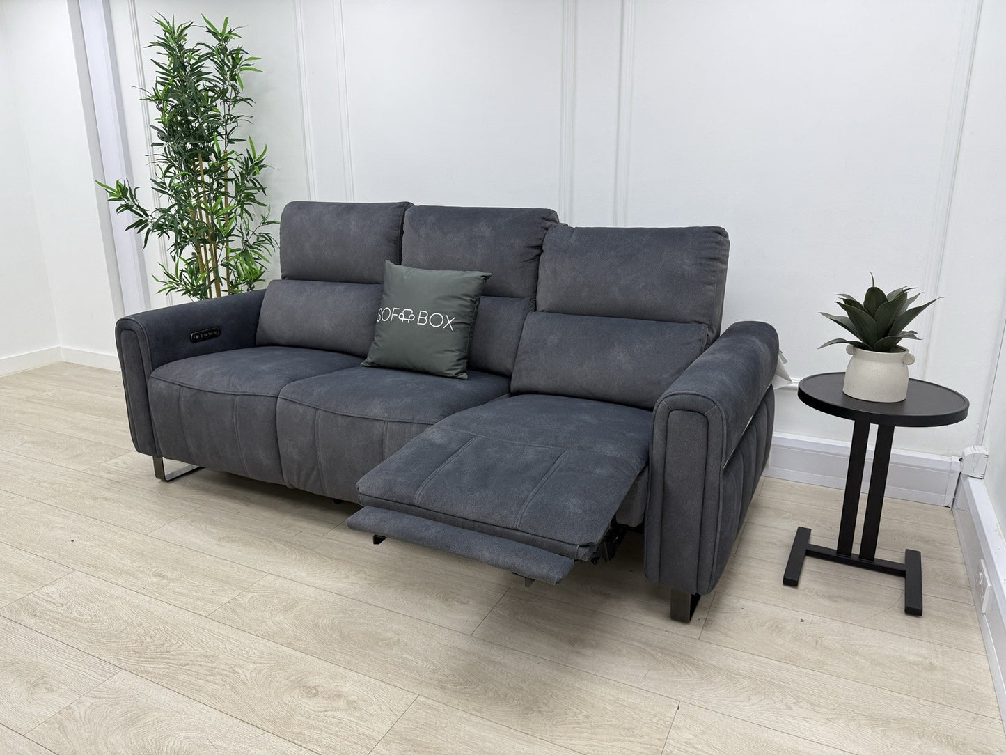 Sofology The Ravello 3 Seater Sofa Recliner/Headrest/Lumbar In Charcoal Fabric