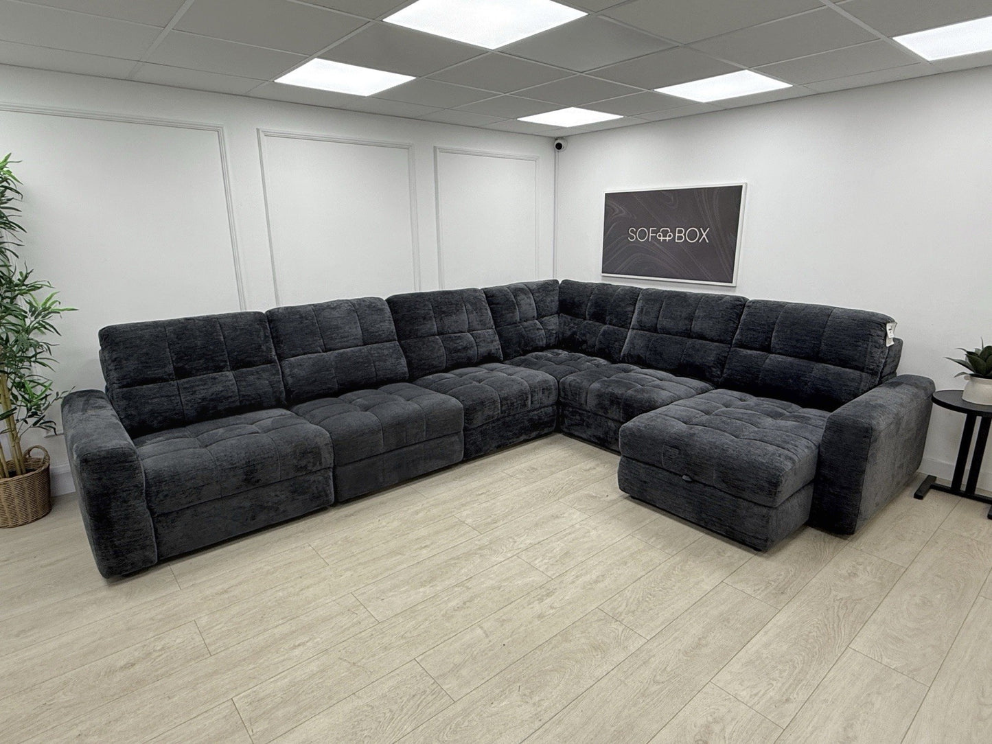 DFS Steller Power Recliner Chaise Corner Sofa In Nuova Black Fabric