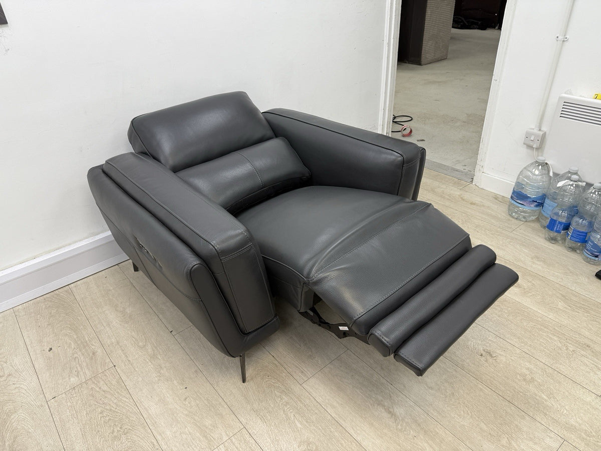DFS San Antonio Power Recliner Heated Chair In Super Club Dark Grey Leather