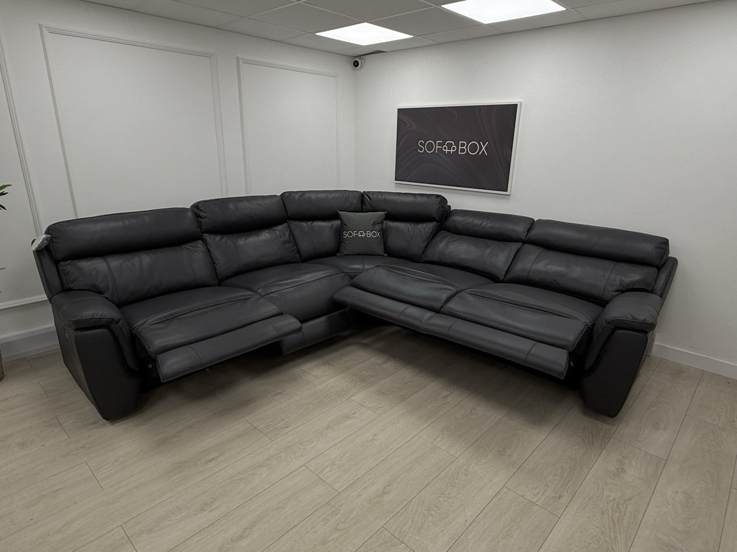 DFS Ronan Leather 4x Power Recliner Corner Sofa In Grey