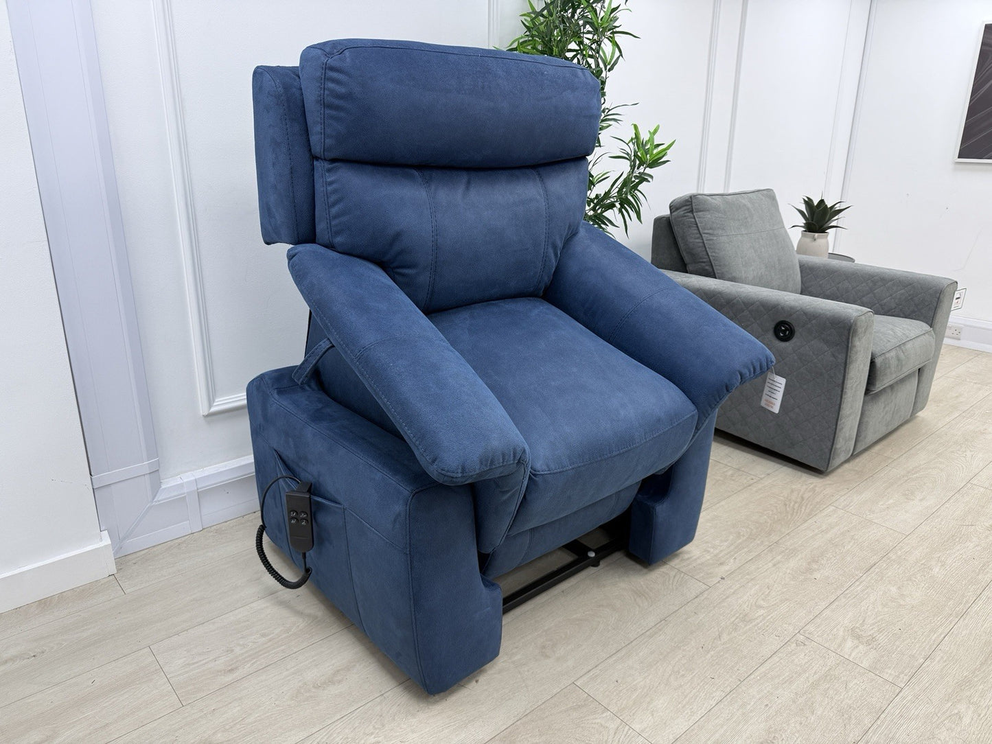 DFS Ronan Power Lift And Rise Chair In Arizona Blue Fabric