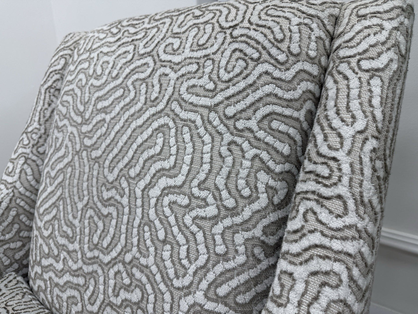 Sofology Majestic Swivel Accent Chair In Camino Truffle