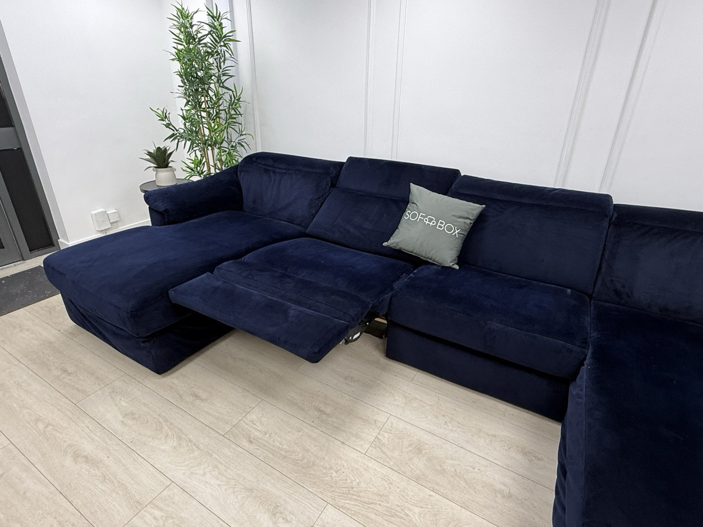Natuzzi U Shape Recliner Chaise Corner Sofa In Blue Velvet