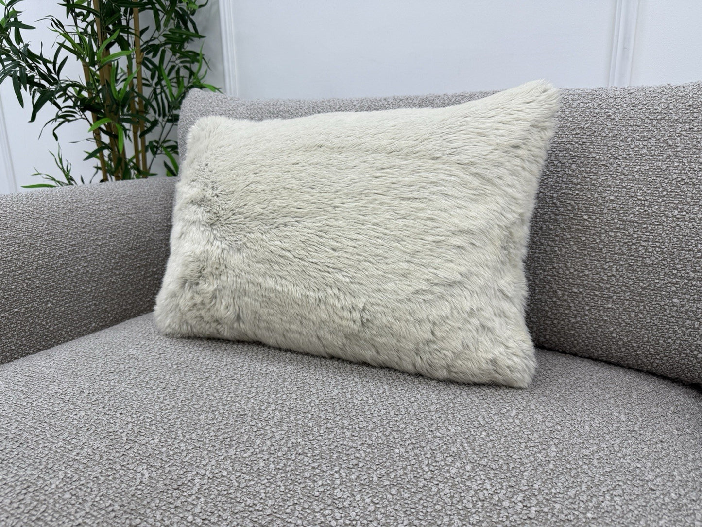 Sofology Marble Arch Mink/Natural Mix Cologne Boucle Loveseat