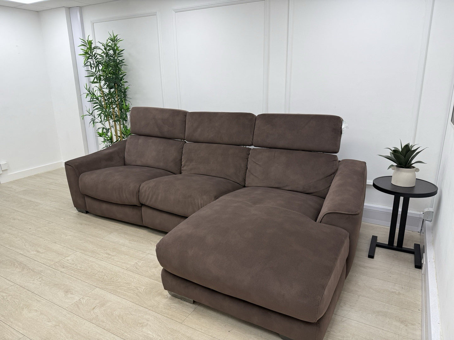 Furniture Village Xavier 3 Seater Chaise Sofa Power Recliner/Headrests In Brown Fabric