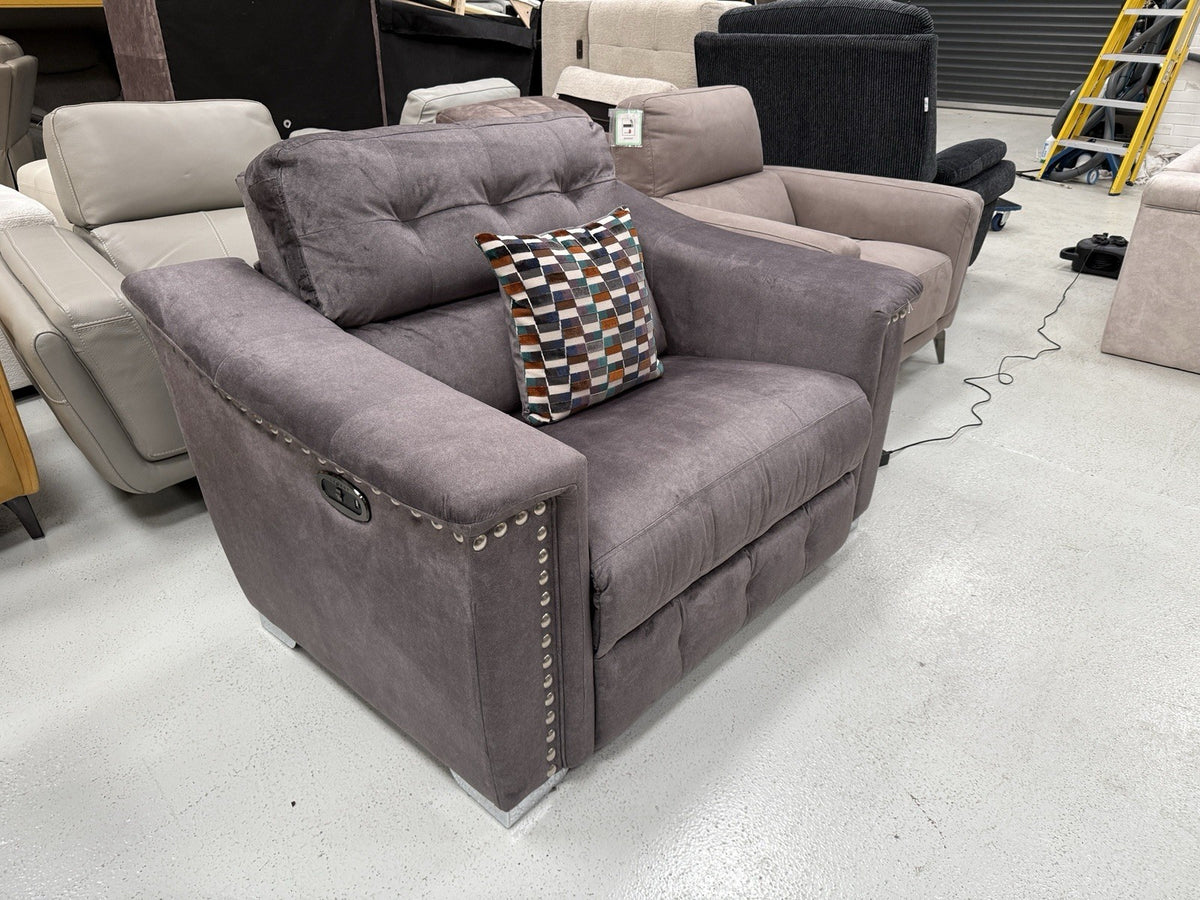 La-Z-Boy New Hollywood Power Recliner Love Chair In Grey