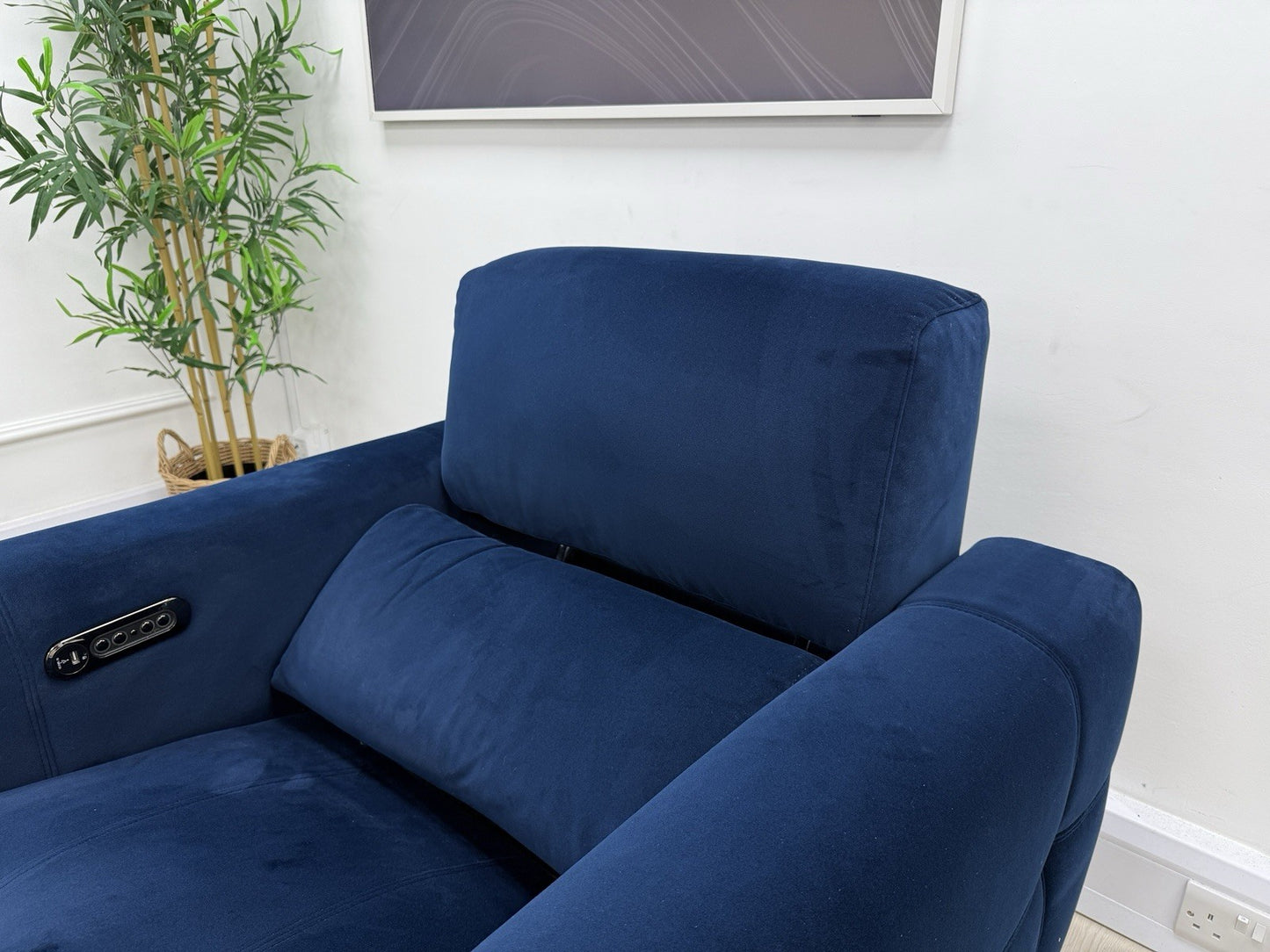 Furniture Village New York Power Recliner 3 Seater & Chair Set In Navy Velvet