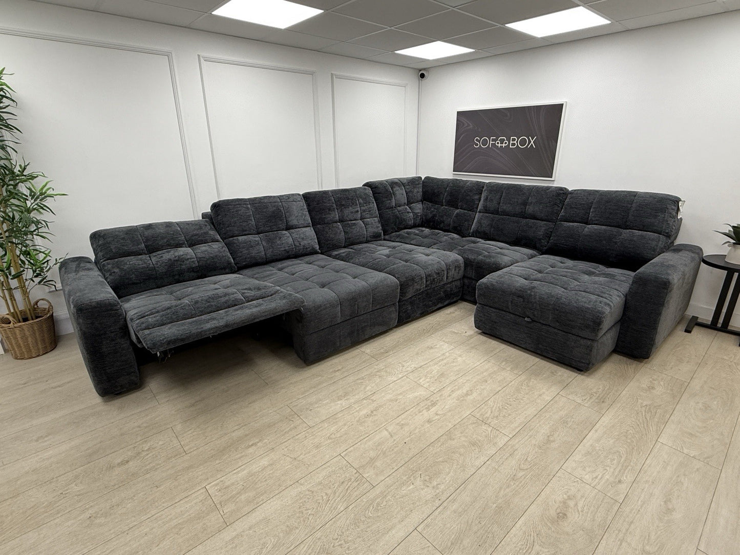 DFS Steller Power Recliner Chaise Corner Sofa In Nuova Black Fabric