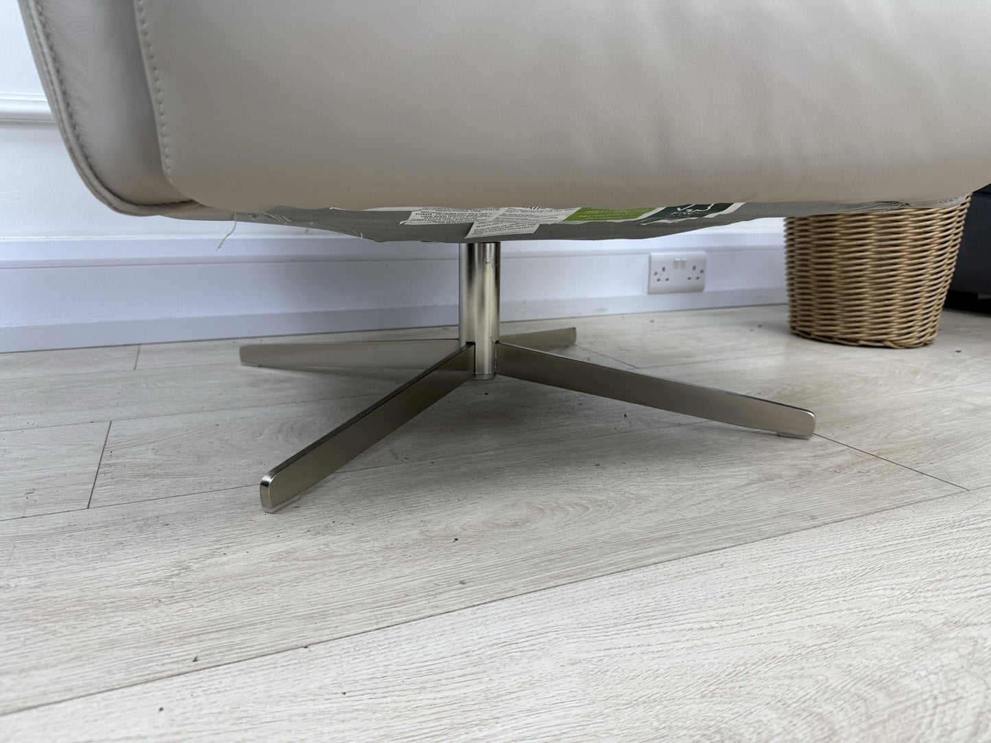 Sofology Adler Swivel Chair In Stone Leather